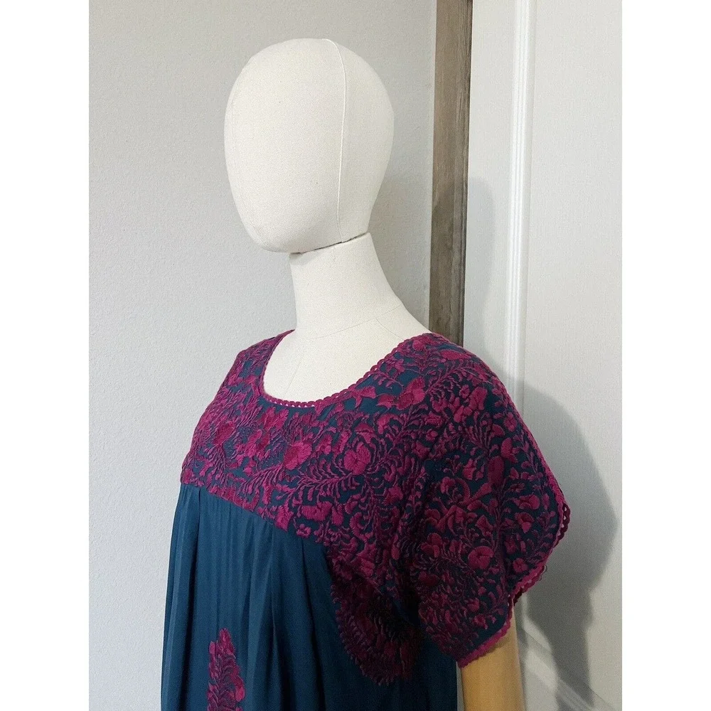BuddyLove Buddy Love Embroidered Carolina Dress Navy Magenta Rayon Boho Size XS - Picture 9 of 16